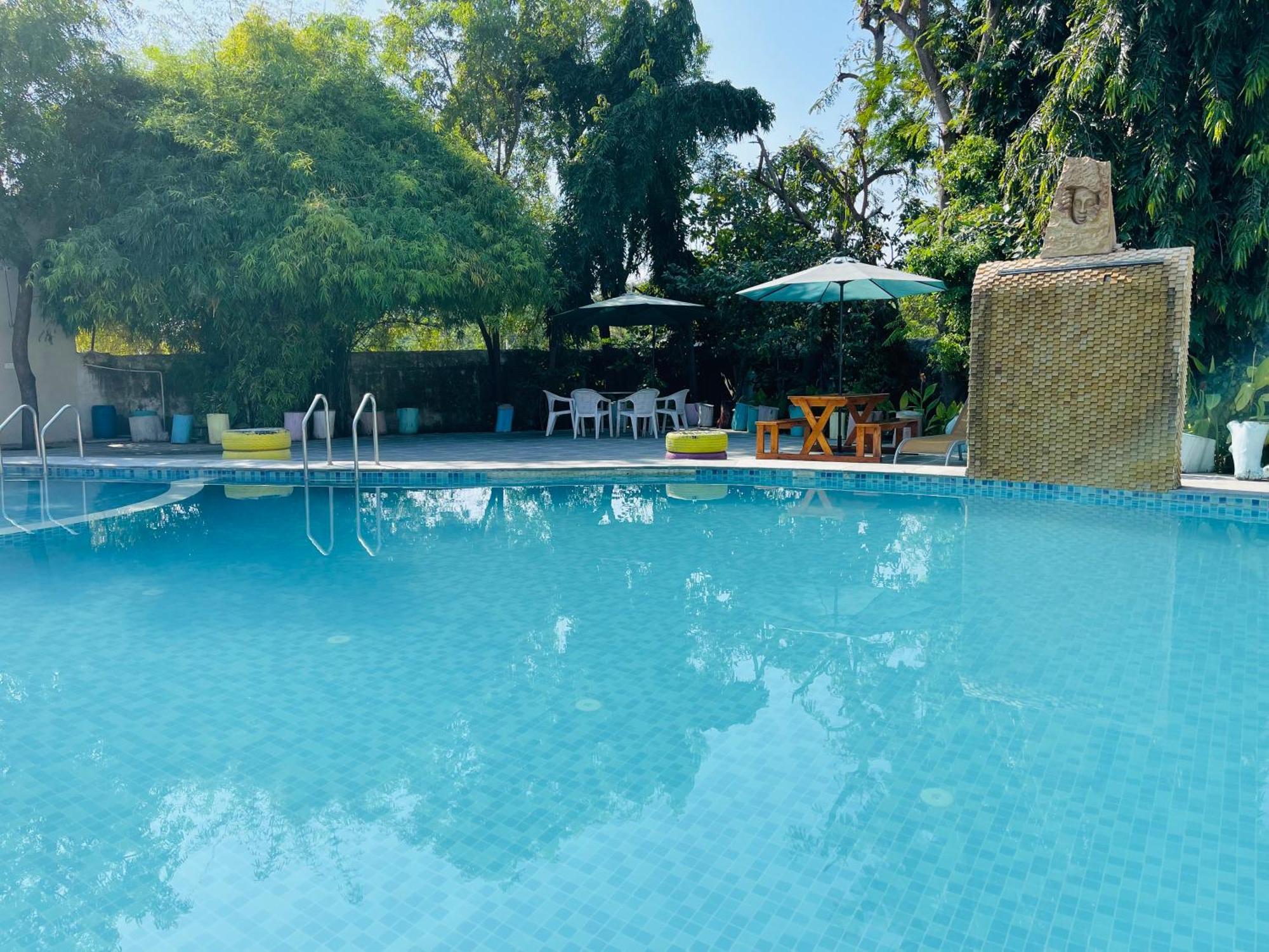 Dev Villa Resort Rajsamand Extérieur photo